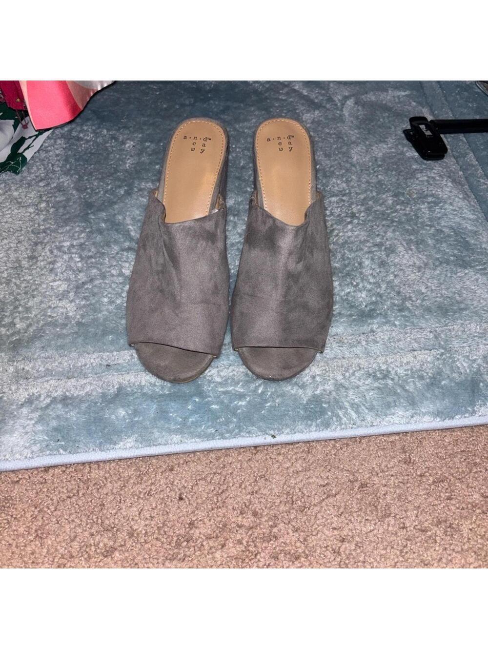 a new day Gray Suede Heel Slide Size 8.5 W